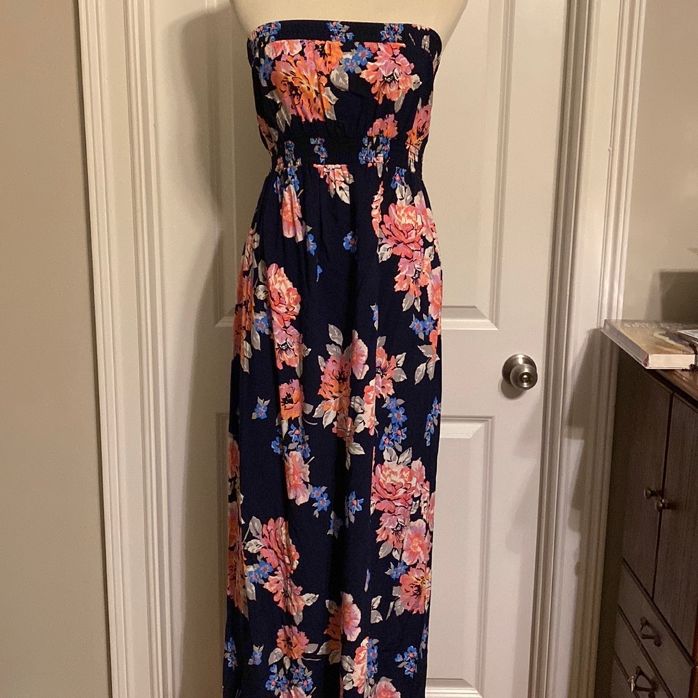 Floral Strapless Old Navy Maxi Dress Size medium